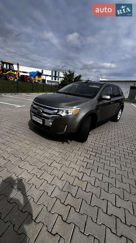 Внедорожник / Кроссовер Ford Edge 2013 в 