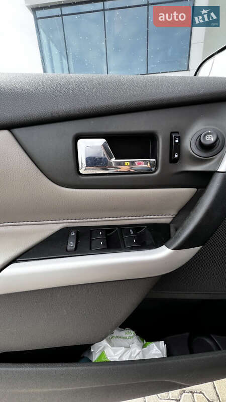 Позашляховик / Кросовер Ford Edge 2013 в Львові