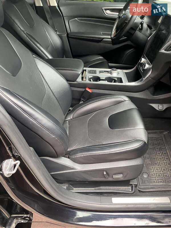 Позашляховик / Кросовер Ford Edge 2021 в Умані