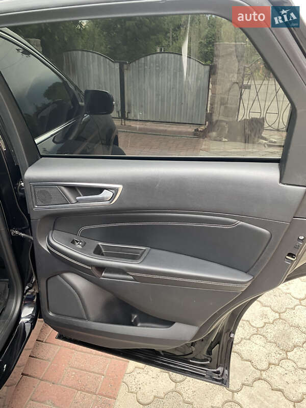 Позашляховик / Кросовер Ford Edge 2021 в Умані