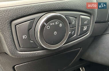 Внедорожник / Кроссовер Ford Edge 2021 в 