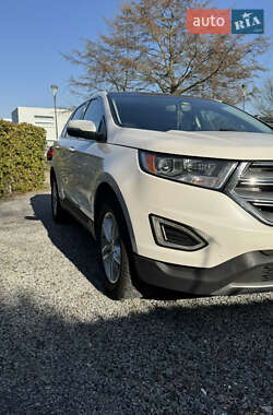 Внедорожник / Кроссовер Ford Edge 2017 в 