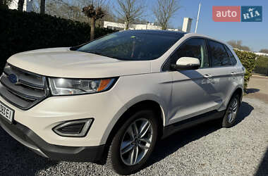 Внедорожник / Кроссовер Ford Edge 2017 в 