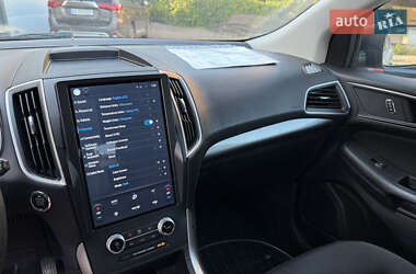Внедорожник / Кроссовер Ford Edge 2021 в 