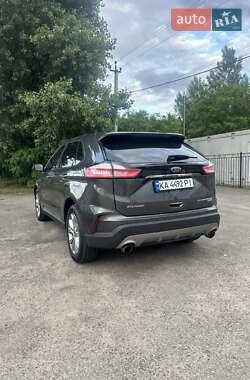 Внедорожник / Кроссовер Ford Edge 2019 в 