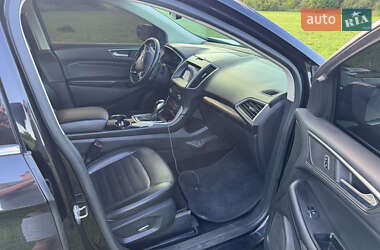 Внедорожник / Кроссовер Ford Edge 2016 в 