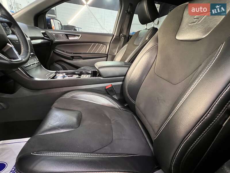 Внедорожник / Кроссовер Ford Edge 2020 в Киеве