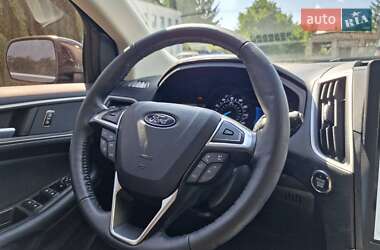 Внедорожник / Кроссовер Ford Edge 2022 в 