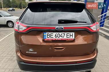 Внедорожник / Кроссовер Ford Edge 2016 в 