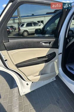 Внедорожник / Кроссовер Ford Edge 2020 в 