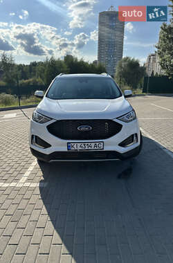 Внедорожник / Кроссовер Ford Edge 2020 в 