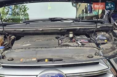 Внедорожник / Кроссовер Ford Edge 2015 в 