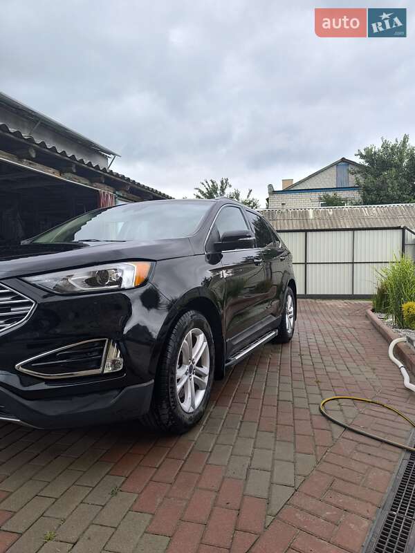 Внедорожник / Кроссовер Ford Edge 2020 в Каневе