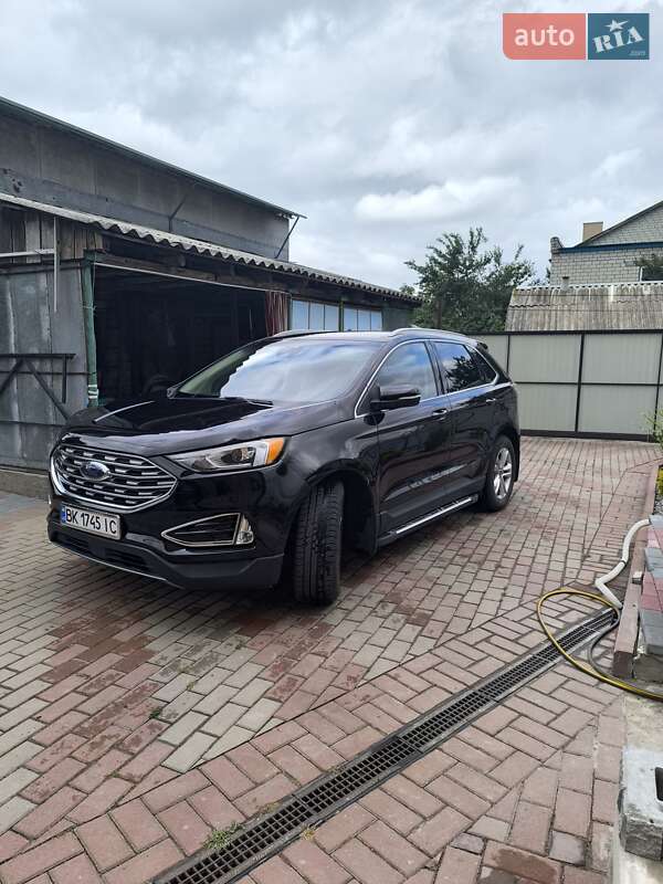 Внедорожник / Кроссовер Ford Edge 2020 в Каневе