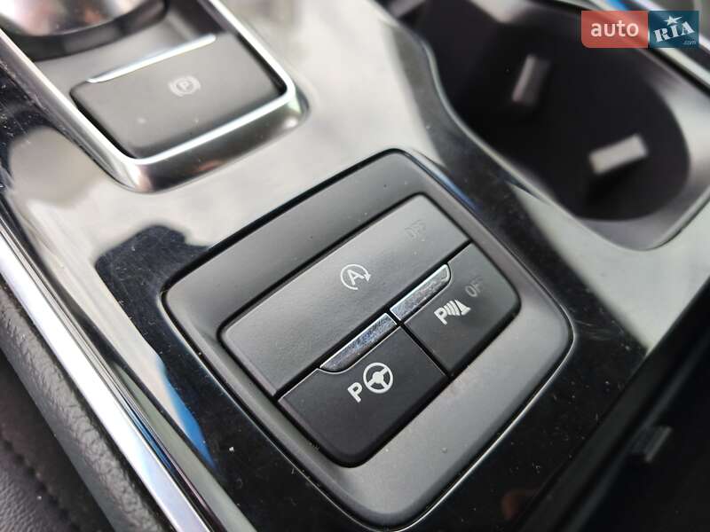 Позашляховик / Кросовер Ford Edge 2019 в Дніпрі