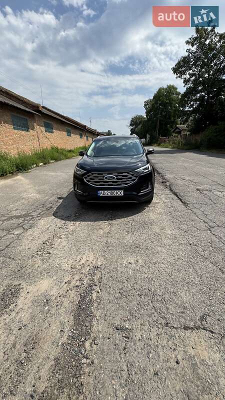 Внедорожник / Кроссовер Ford Edge 2019 в Гайсине