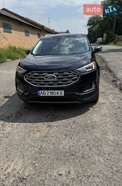 Внедорожник / Кроссовер Ford Edge 2019 в 