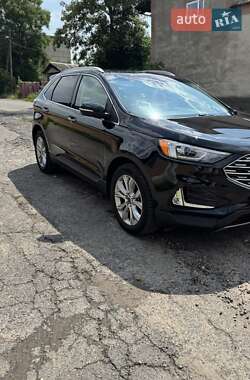 Внедорожник / Кроссовер Ford Edge 2019 в 