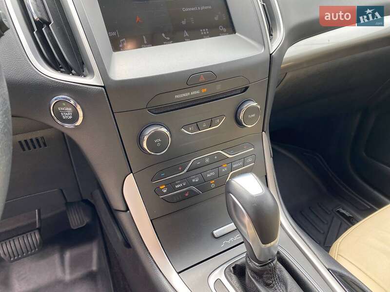 Внедорожник / Кроссовер Ford Edge 2016 в Львове