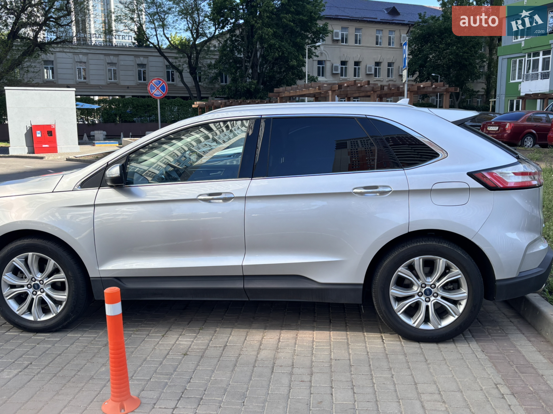 2019 Ford Edge - мініатюра 4