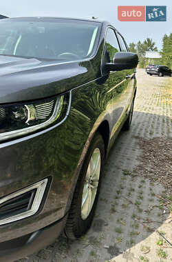 Внедорожник / Кроссовер Ford Edge 2018 в 