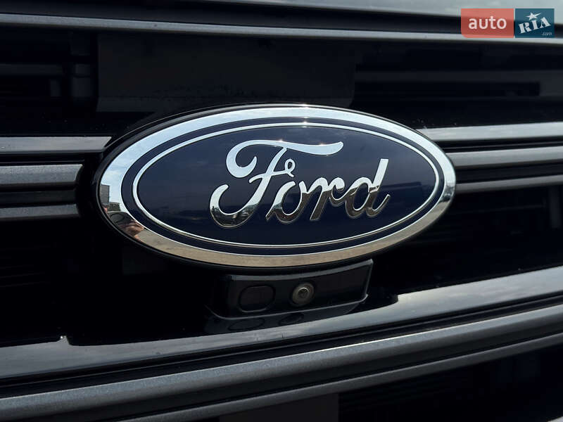 Внедорожник / Кроссовер Ford Edge 2018 в Киеве