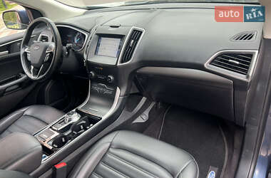 Внедорожник / Кроссовер Ford Edge 2018 в 