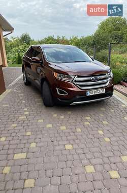 Внедорожник / Кроссовер Ford Edge 2016 в 