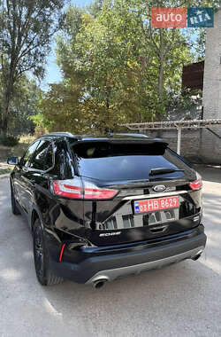 Внедорожник / Кроссовер Ford Edge 2020 в 