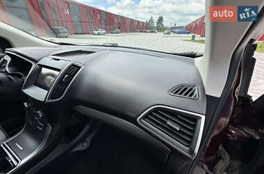 Внедорожник / Кроссовер Ford Edge 2020 в 