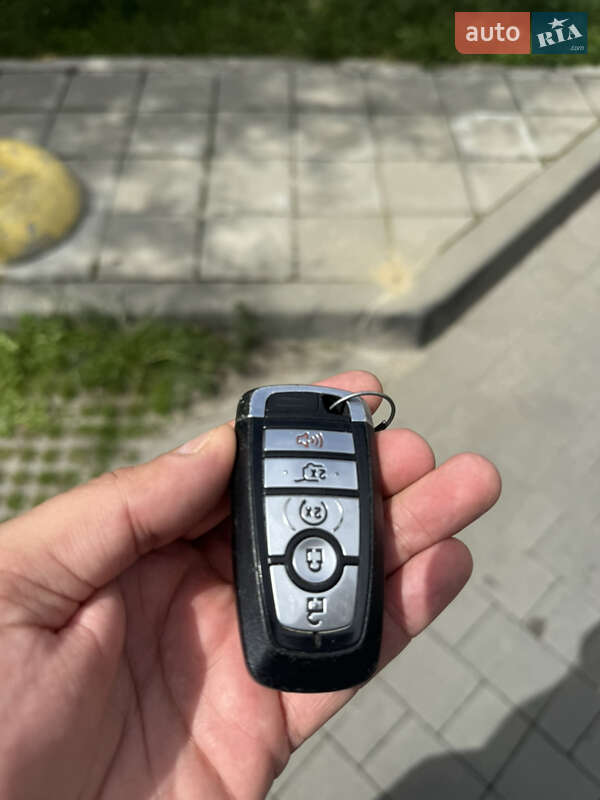 Внедорожник / Кроссовер Ford Edge 2020 в Львове