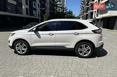 Внедорожник / Кроссовер Ford Edge 2017 в 