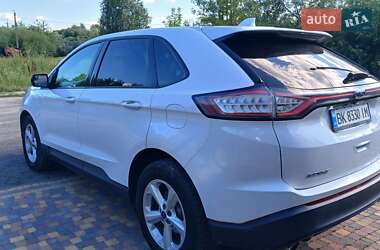 Внедорожник / Кроссовер Ford Edge 2016 в 