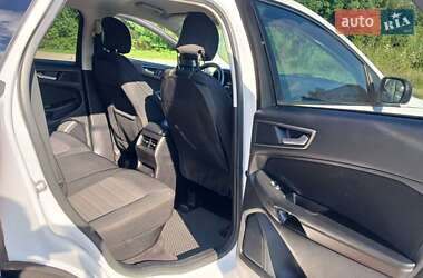 Внедорожник / Кроссовер Ford Edge 2016 в 