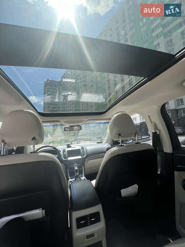 Внедорожник / Кроссовер Ford Edge 2017 в Ирпене