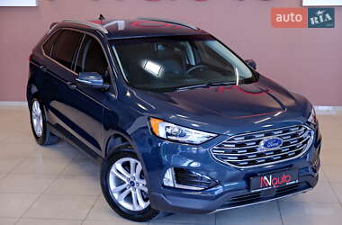 Внедорожник / Кроссовер Ford Edge 2018 в 
