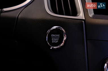 Внедорожник / Кроссовер Ford Edge 2018 в 