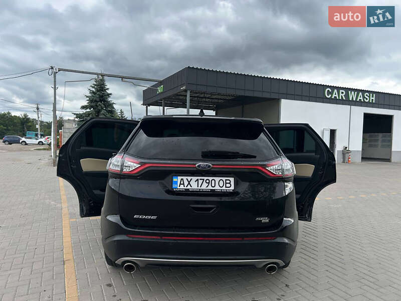 Позашляховик / Кросовер Ford Edge 2016 в Харкові