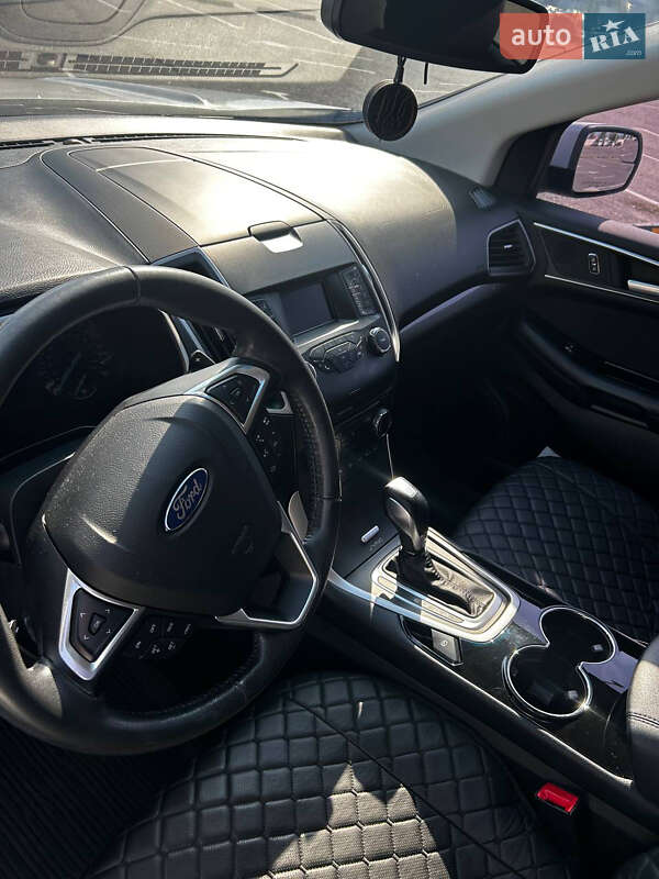 Внедорожник / Кроссовер Ford Edge 2016 в Днепре