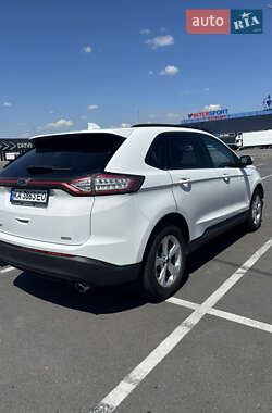 Внедорожник / Кроссовер Ford Edge 2015 в 