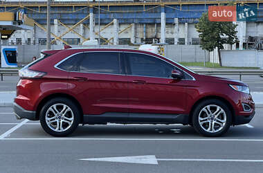 Внедорожник / Кроссовер Ford Edge 2015 в 