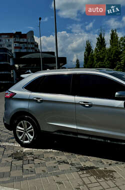 Внедорожник / Кроссовер Ford Edge 2020 в 