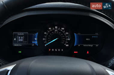 Внедорожник / Кроссовер Ford Edge 2022 в 