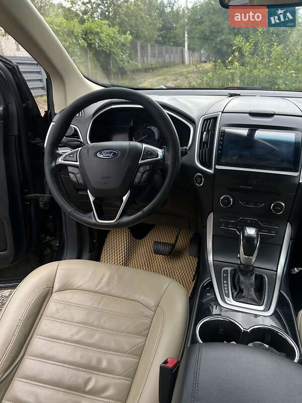 Внедорожник / Кроссовер Ford Edge 2016 в Харькове