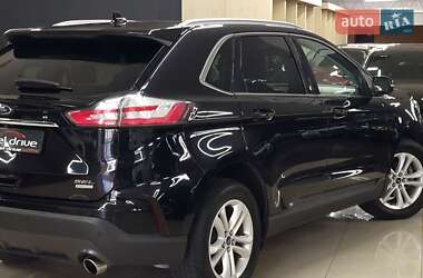 Внедорожник / Кроссовер Ford Edge 2020 в 