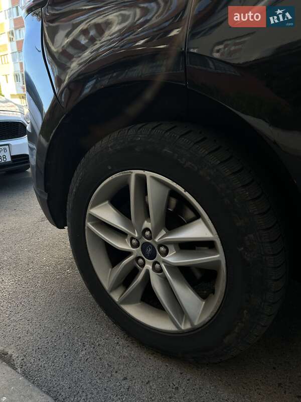 Внедорожник / Кроссовер Ford Edge 2016 в Харькове