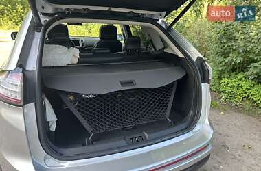 Внедорожник / Кроссовер Ford Edge 2017 в 