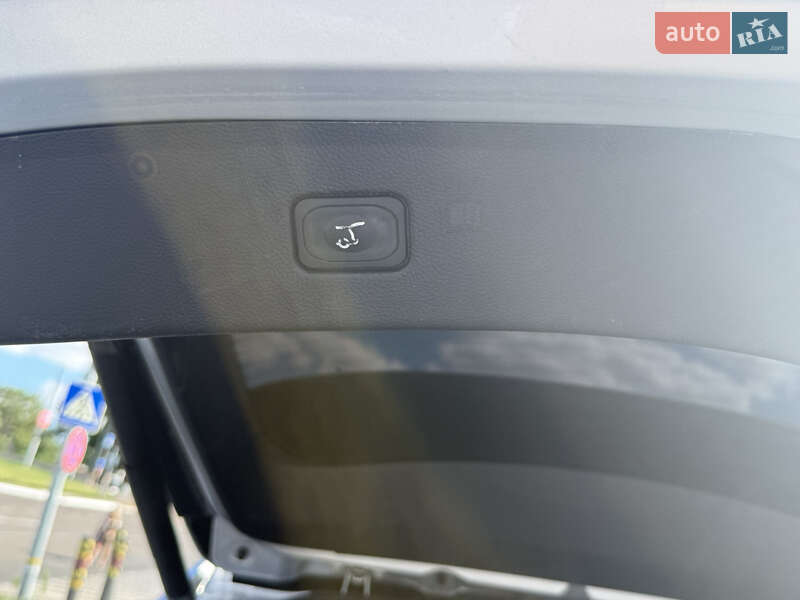 Позашляховик / Кросовер Ford Edge 2016 в Одесі