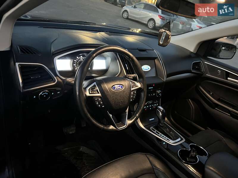 Ford Edge 2017