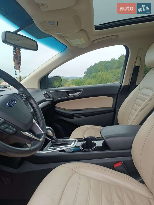 Внедорожник / Кроссовер Ford Edge 2017 в Ивано-Франковске